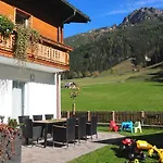 Alpklang Appartement *