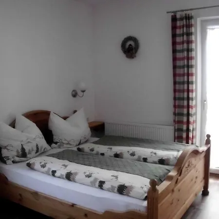 Alpklang Apartment *